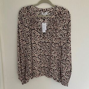 Velvet by Graham & Spencer Melinda Black and Cream Floral Blouse